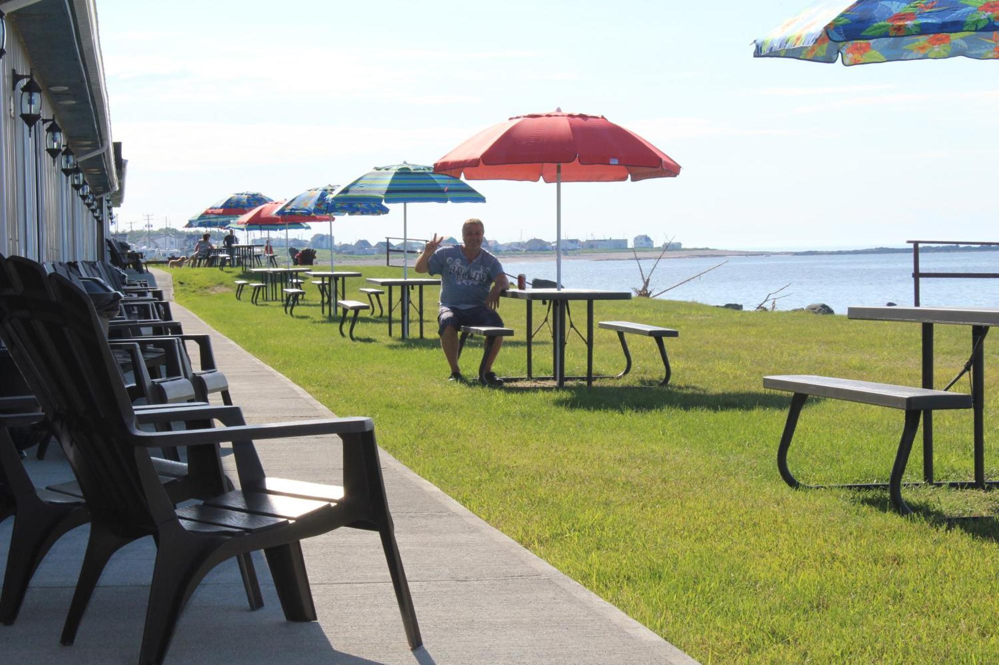Manoir Sur Mer Sainte Anne-des-Chênes Exterior foto